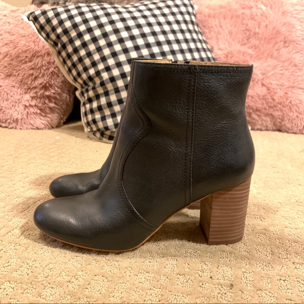 Lucky Brand Booties!